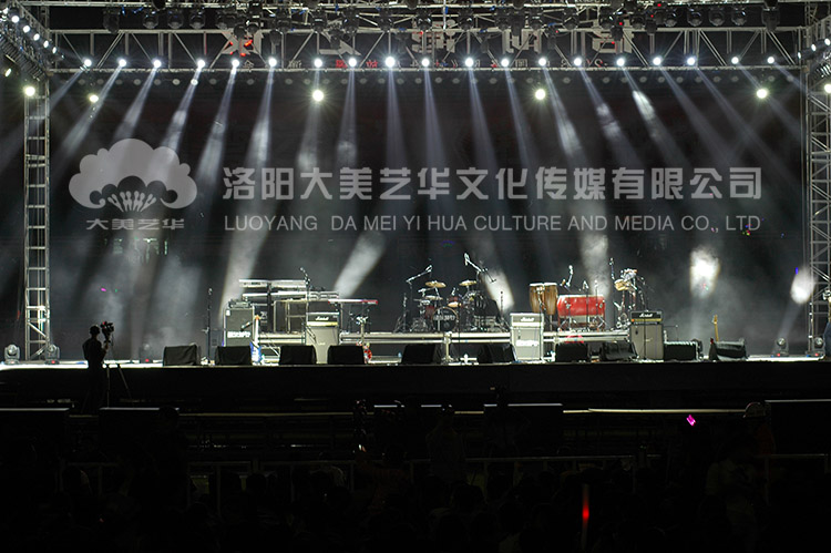 君河灣搖滾演唱會(huì )